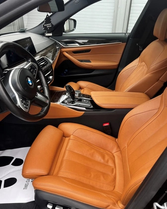BMW Seria 5 cena 135000 przebieg: 229931, rok produkcji 2018 z Józefów małe 379